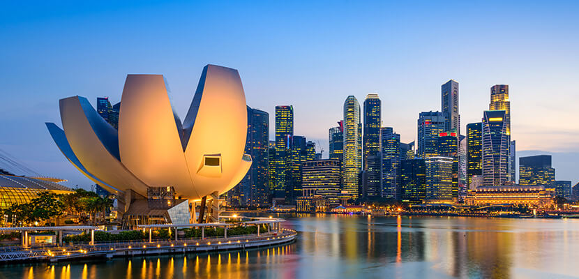 A Pic Showing The Financial District In Singapore
